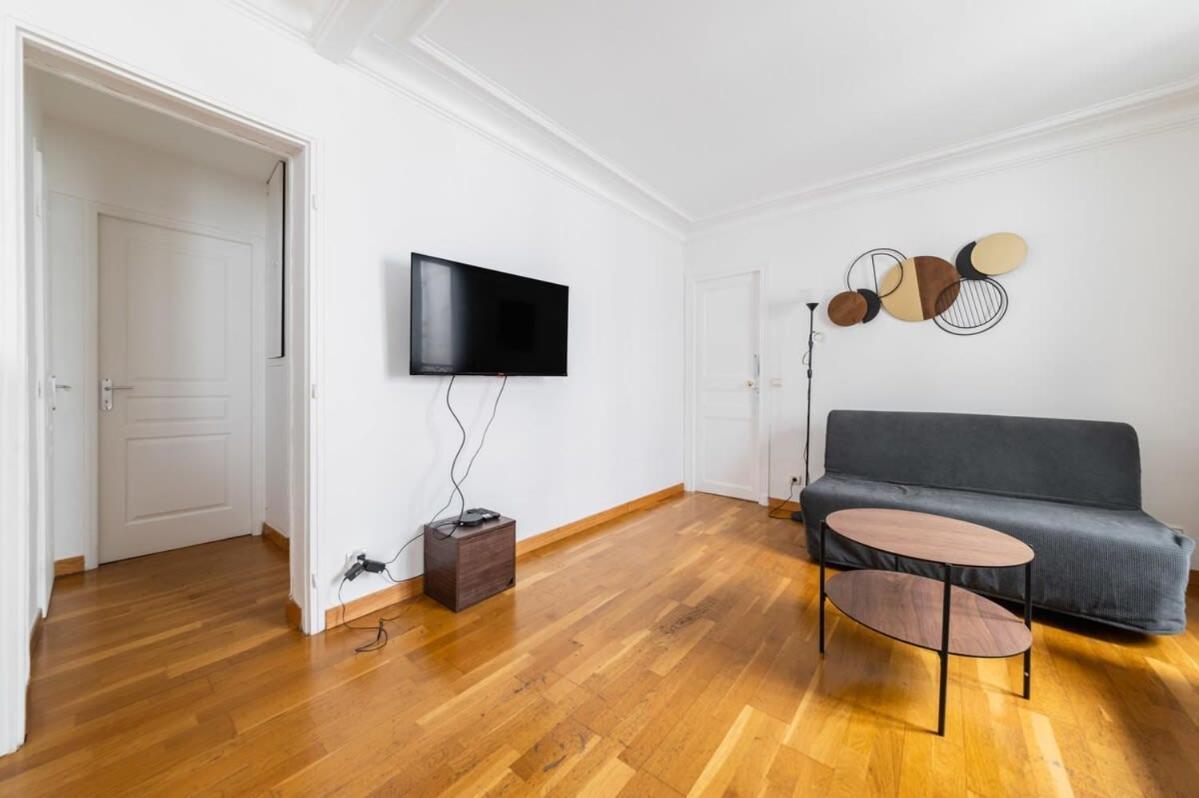 Appartement 85m2 De Confort 17 - Charme Parisien 6p - Flat-guest Parijs
